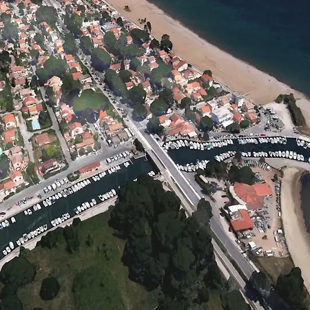 Des Iles D'or L'ayguade Apartment